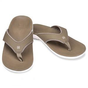 Spenco Yumi Men's Flip Flops with Arch Support. Accepted by Podiatrists for relieving and recovering from foot pain.